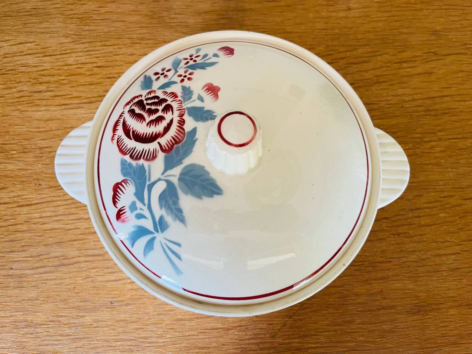 Badonviller earthenware tureen