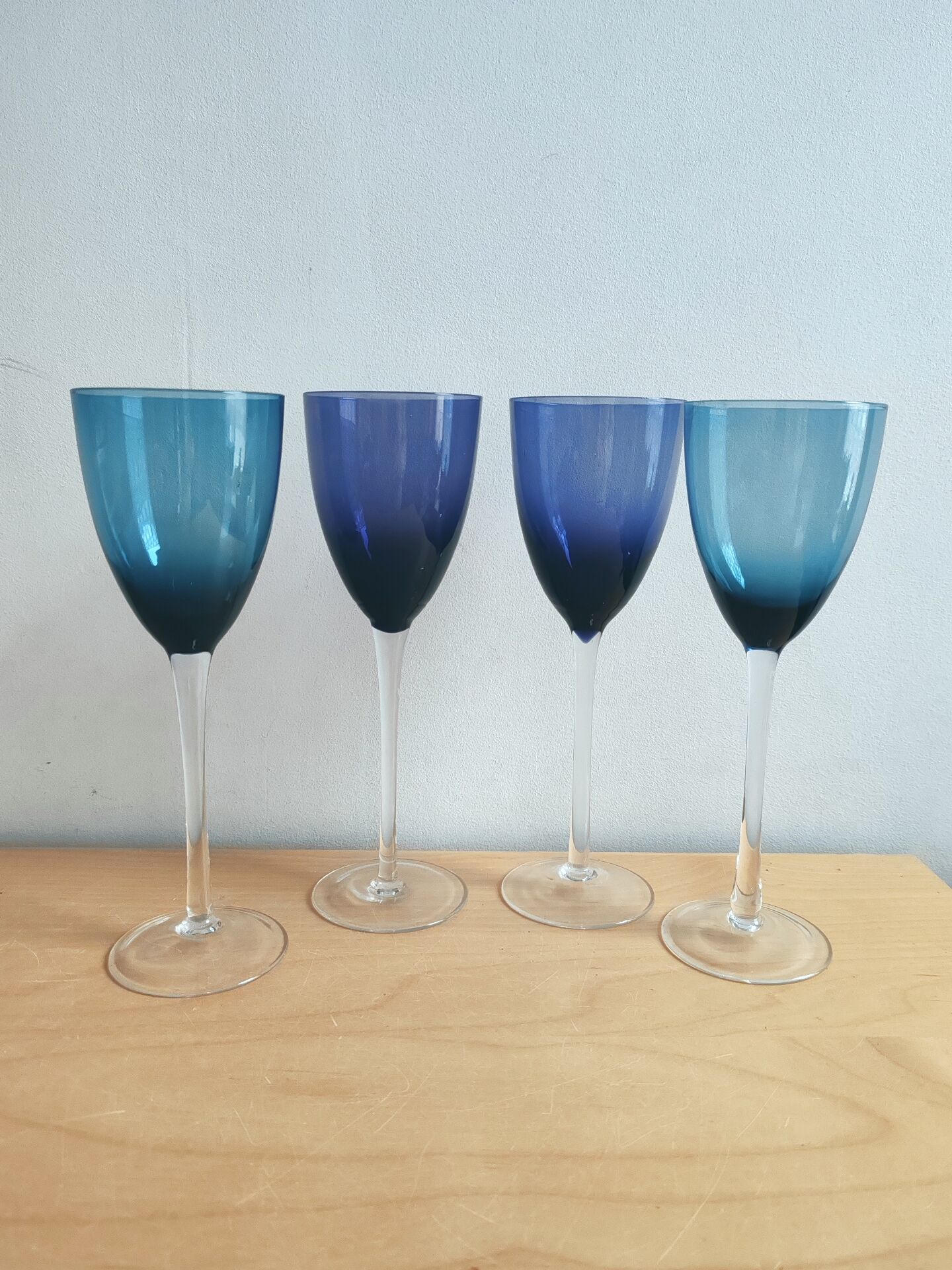 Set of 4 Vintage Bicoloured Glasses