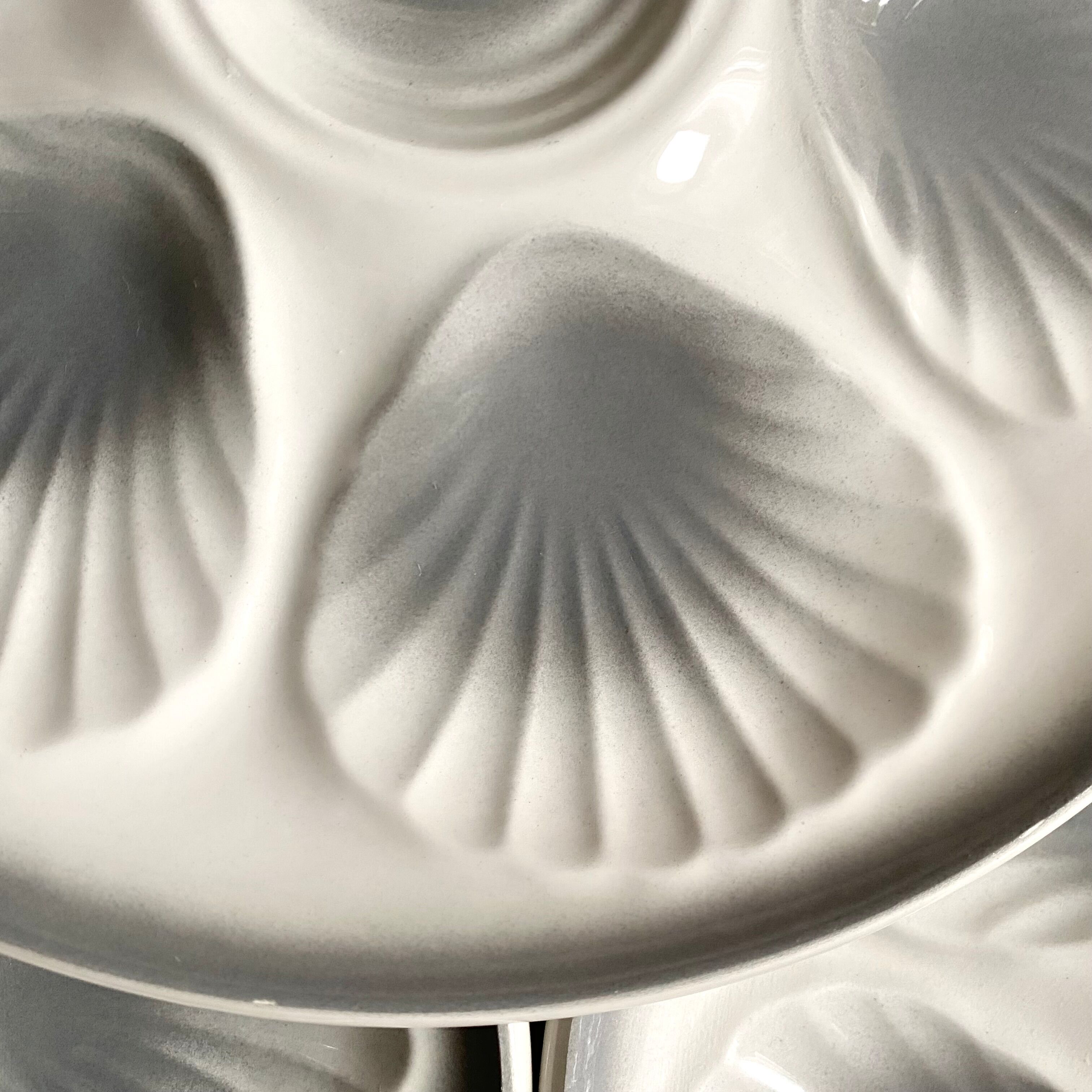 14 Moulin des loups oyster plates