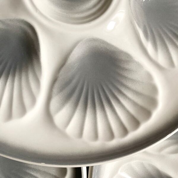 14 assiettes à huîtres Moulin des loups