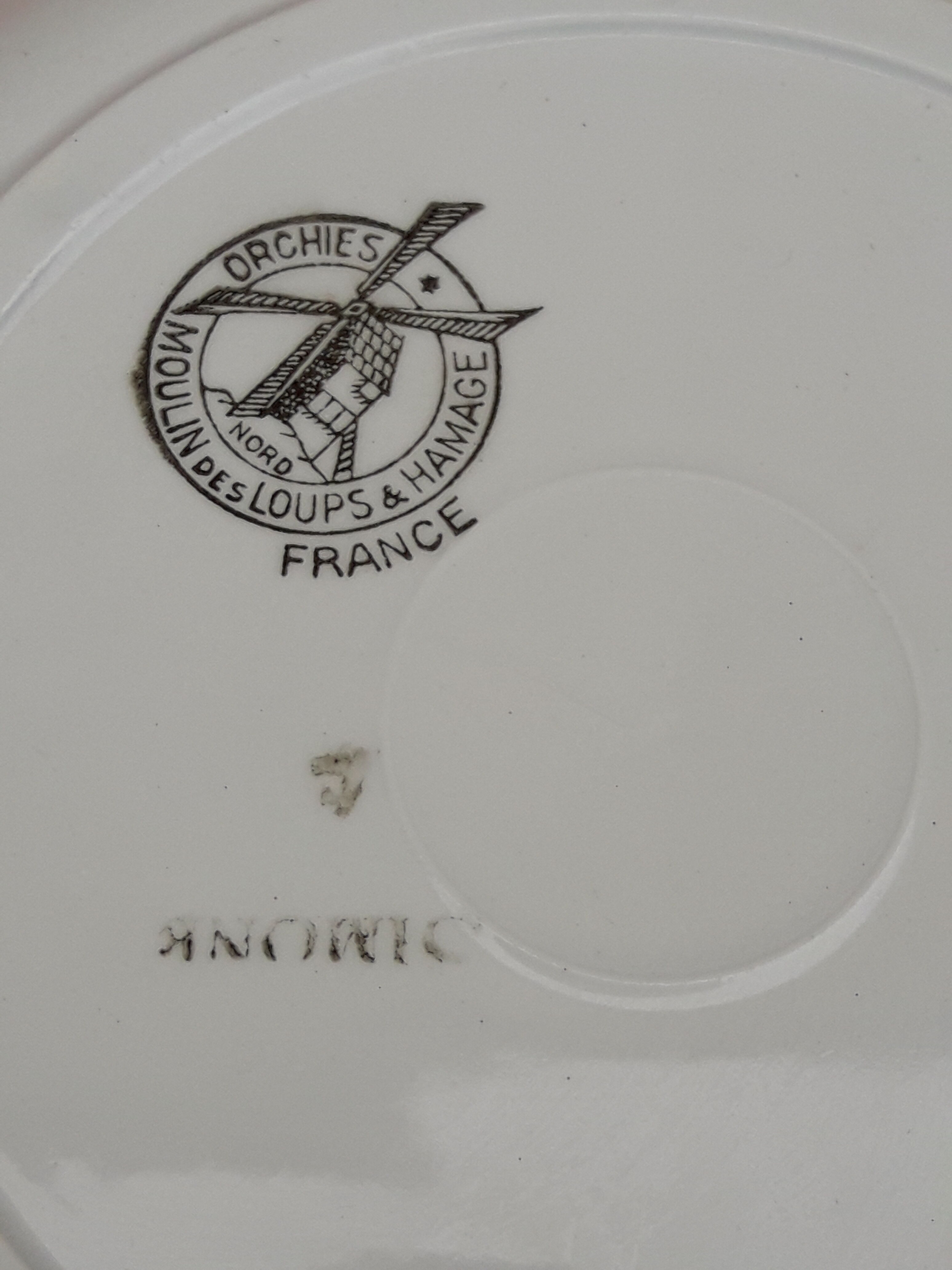Dessert plate in earthenware Moulin des loups ² Hamage model Simone diam 21 cm