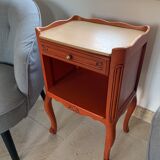 Table de chevet, table d’appoint