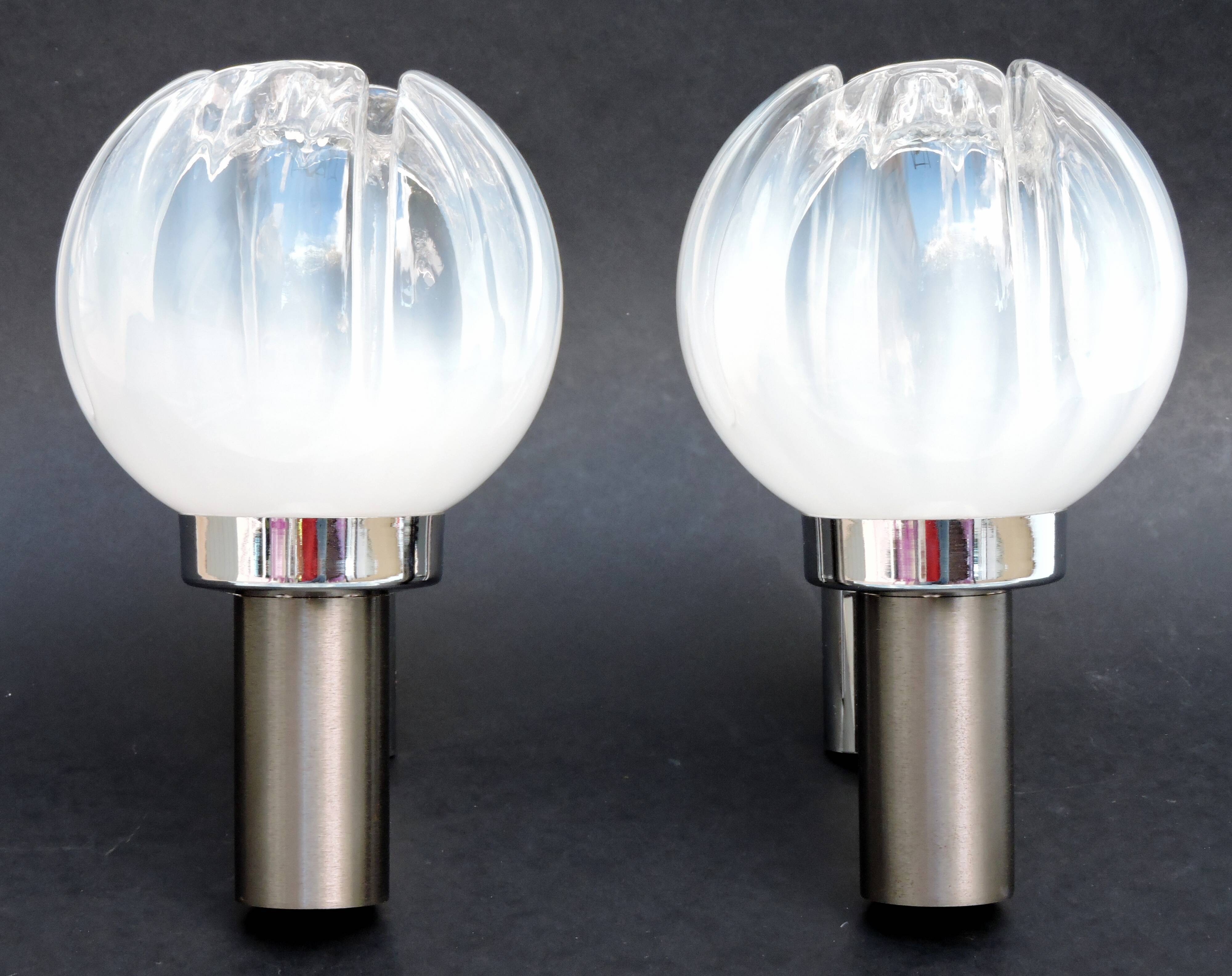 Pair of wall lamps Mazzega opalescent Murano Italy