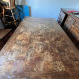 Basque style table