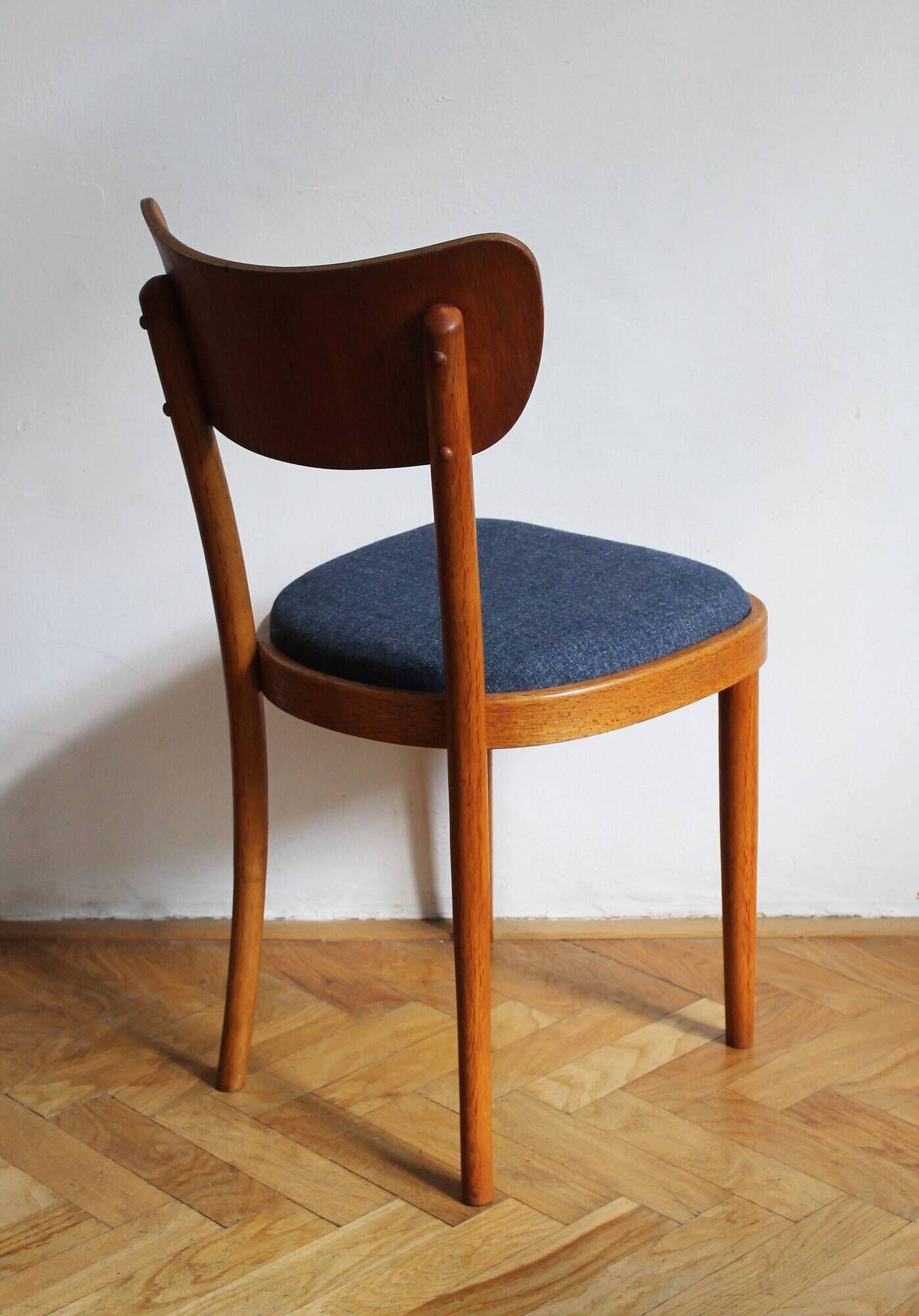 Czechoslovak chair in beech by UP Rousínov, 1960s
