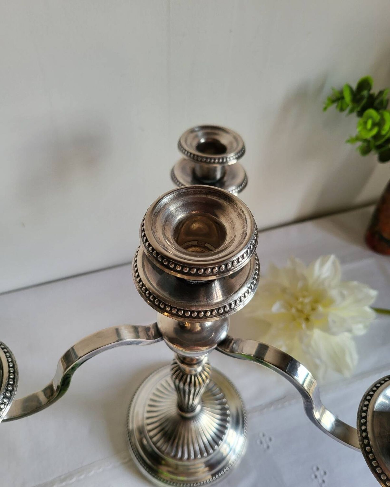Silver-plated metal candelabrum chandelier SNPA with 4 lights