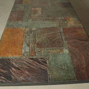 Table basse postmoderne par Pia Manu, Belgique