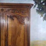 Low walnut cabinet from the late 18th century