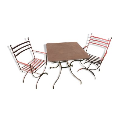 Ensemble de jardin en fer forgé