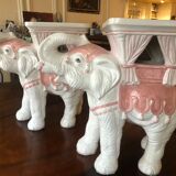 Paire d’éléphants décoratifs