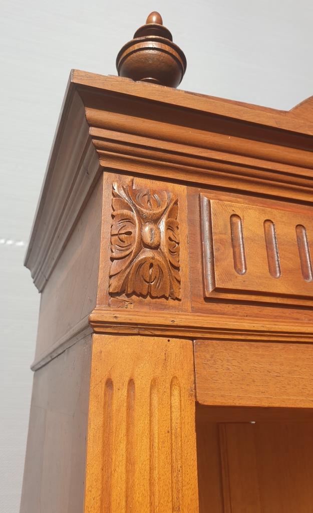 Bookcase 1900 Louis XVI style