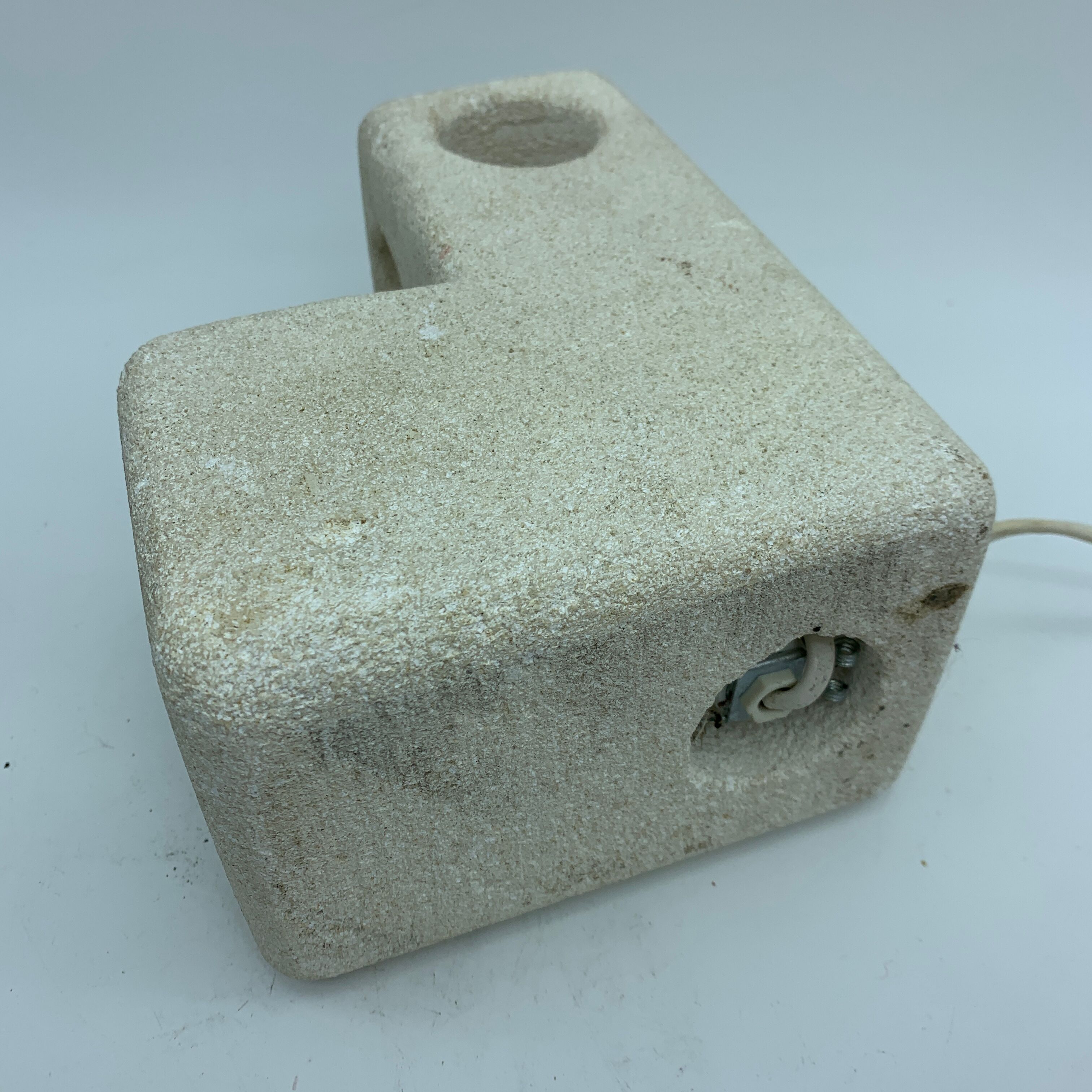 Pied de lampe en pierre naturelle