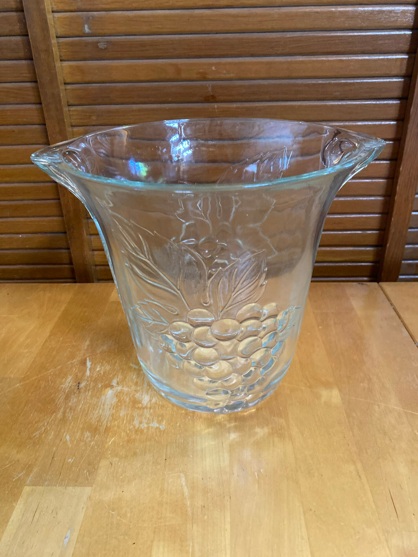 Champagne bucket chiller crescendo glass mould decor grape wine