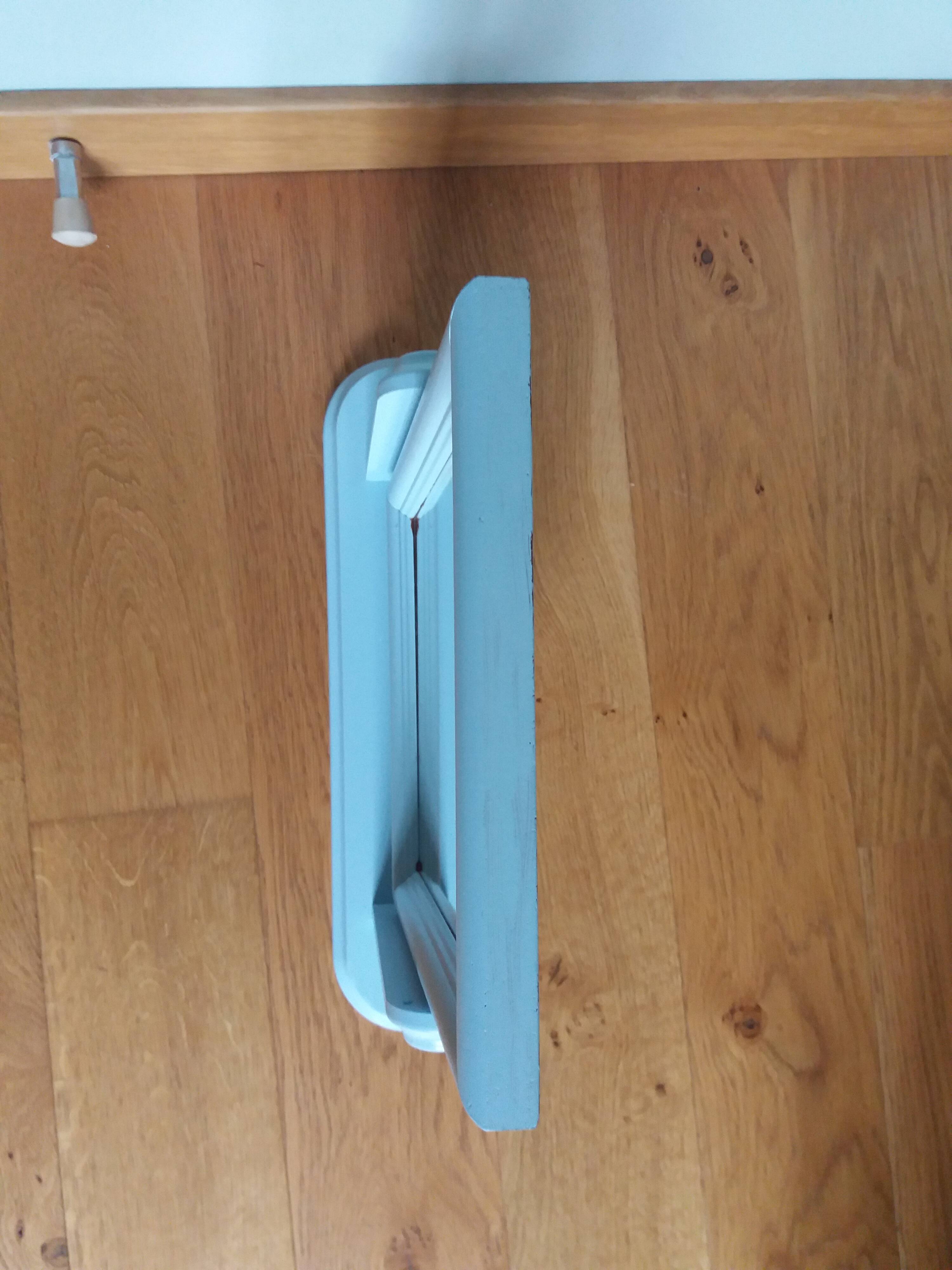 Swivel table mirror