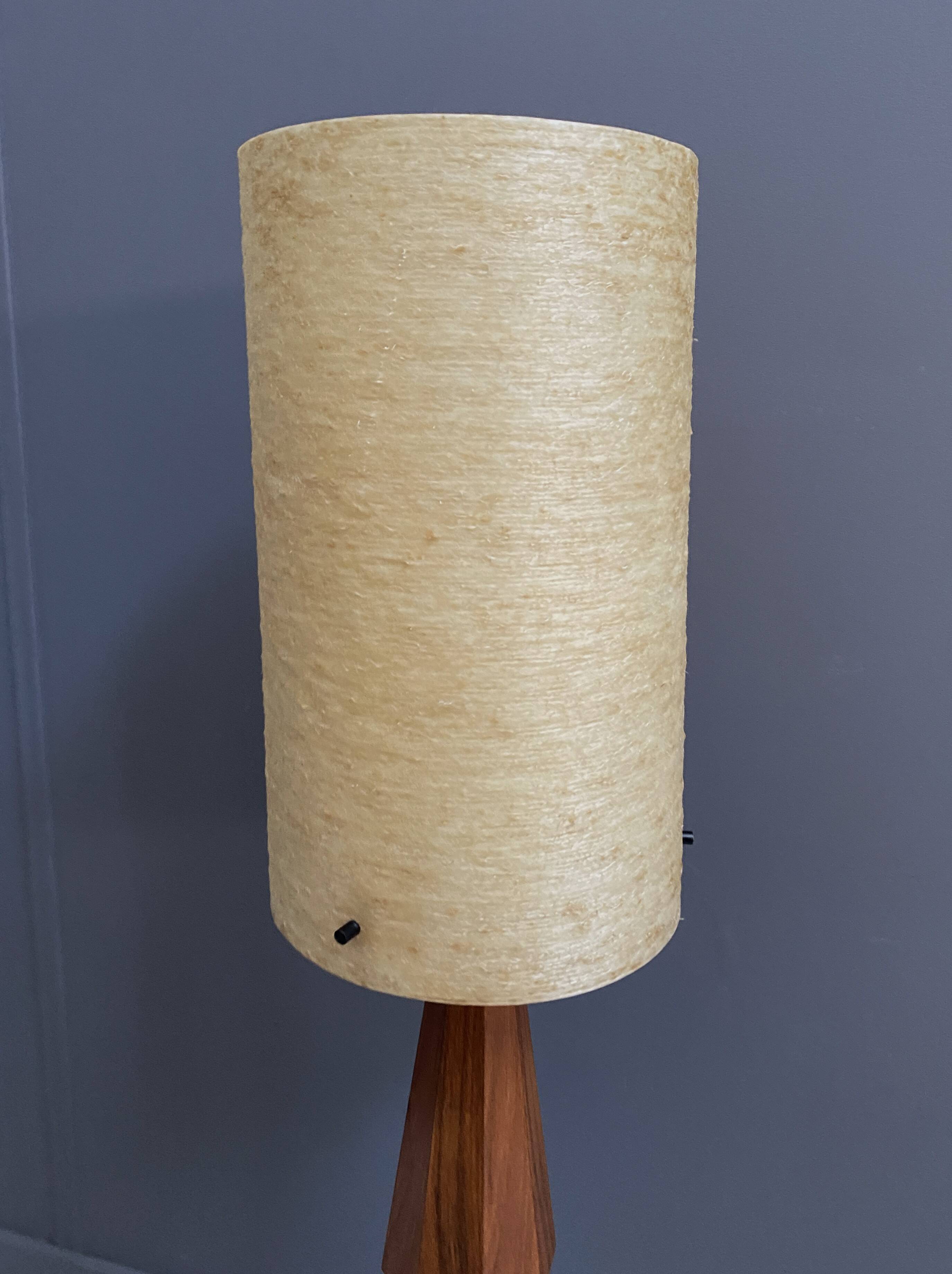 Rare Wood floor lamp with contra diabolo base 1960s