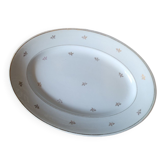 Oval plate in opaque porcelain of Lunéville earthenware