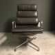 Fauteuil lounge Herman Miller Eames 215, années 1960