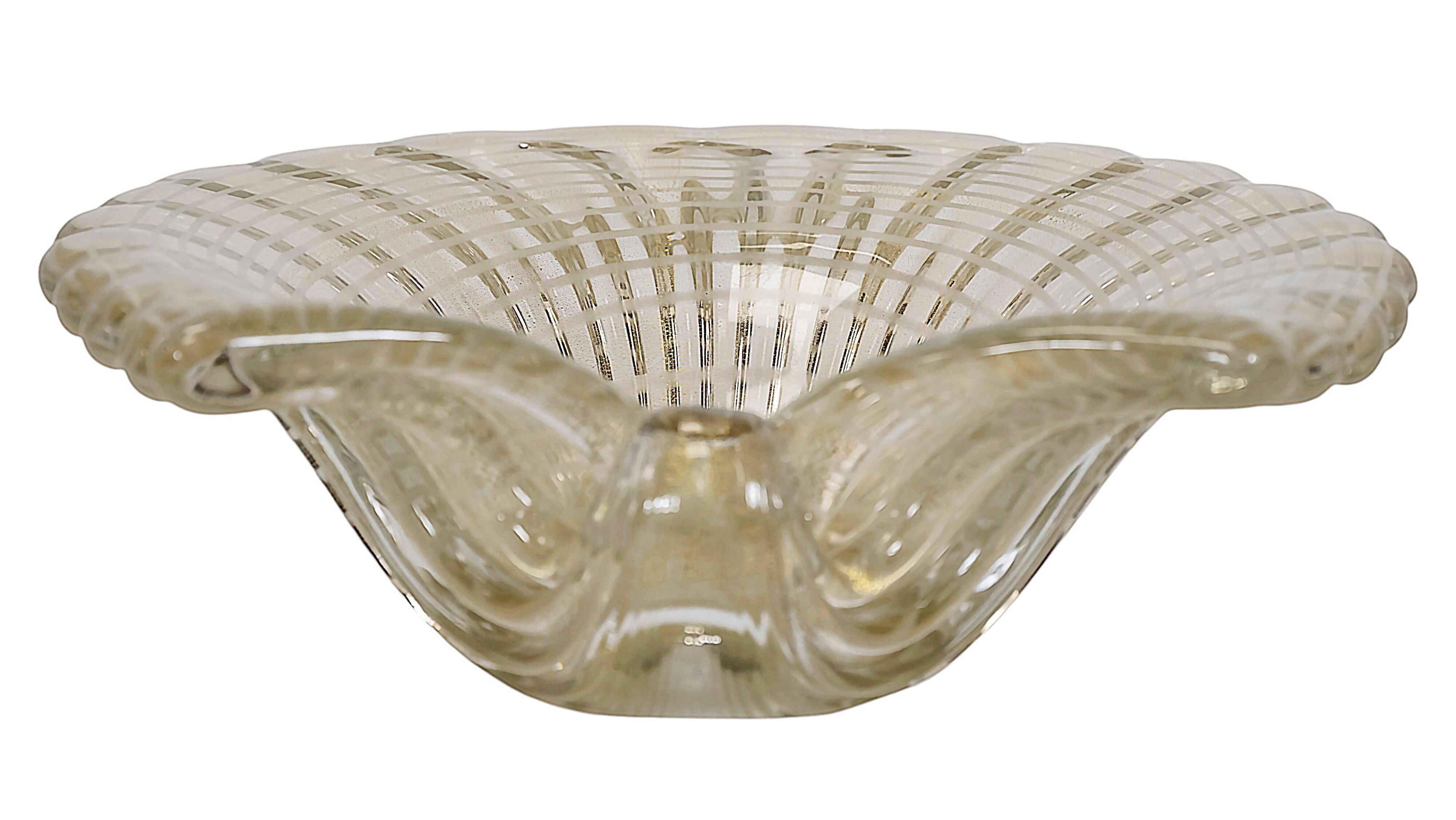 Vintage Italian Handmade Shell Shape Murano Glass Centerpiece/Vase