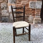 Chaise paillée brutaliste