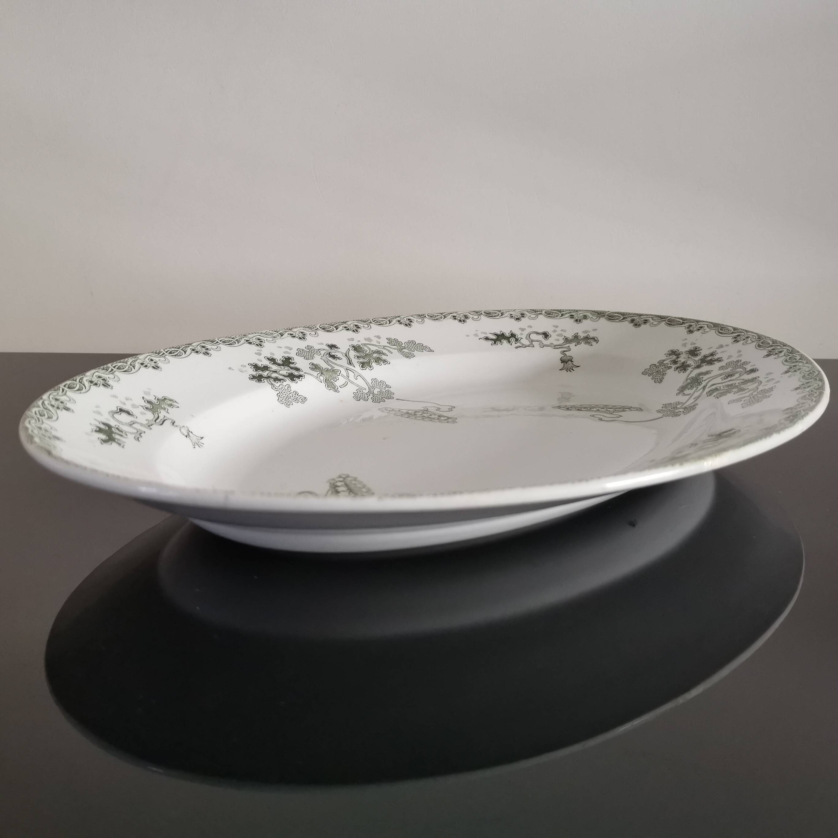 Large oval dish St Amand model "modern style" green Terre de Fer