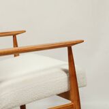 White curly armchair Scandinavian design by H. Lis 1970