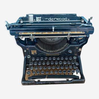 Underwood typewriter