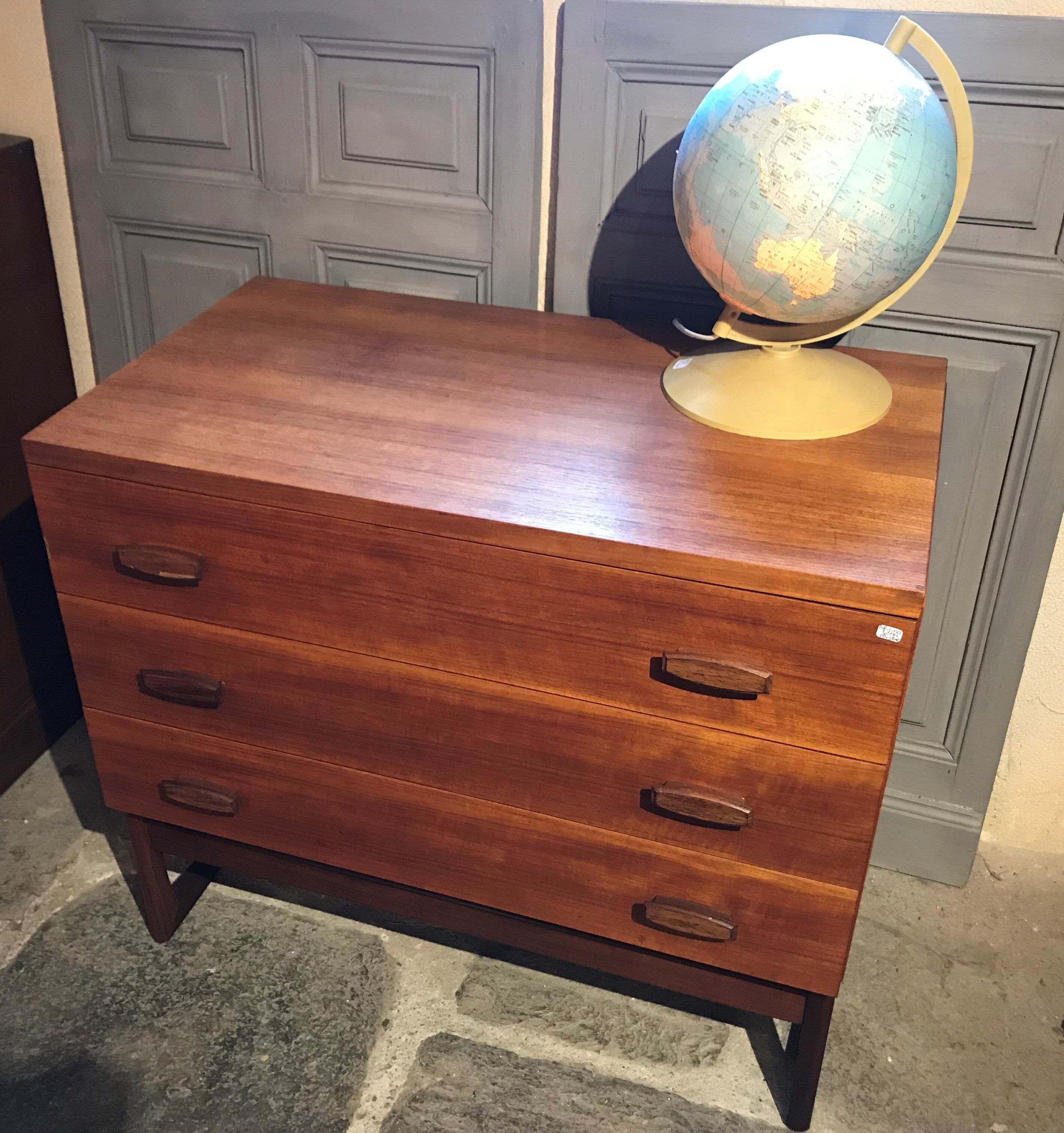 Scandinavian dresser of the 1960