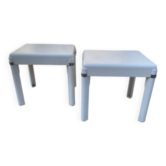 Pair of white stools 70'