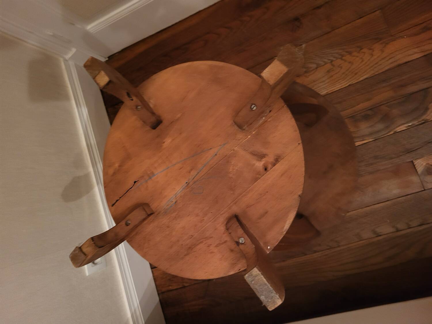 Pedestal table, round Art Deco wooden side table