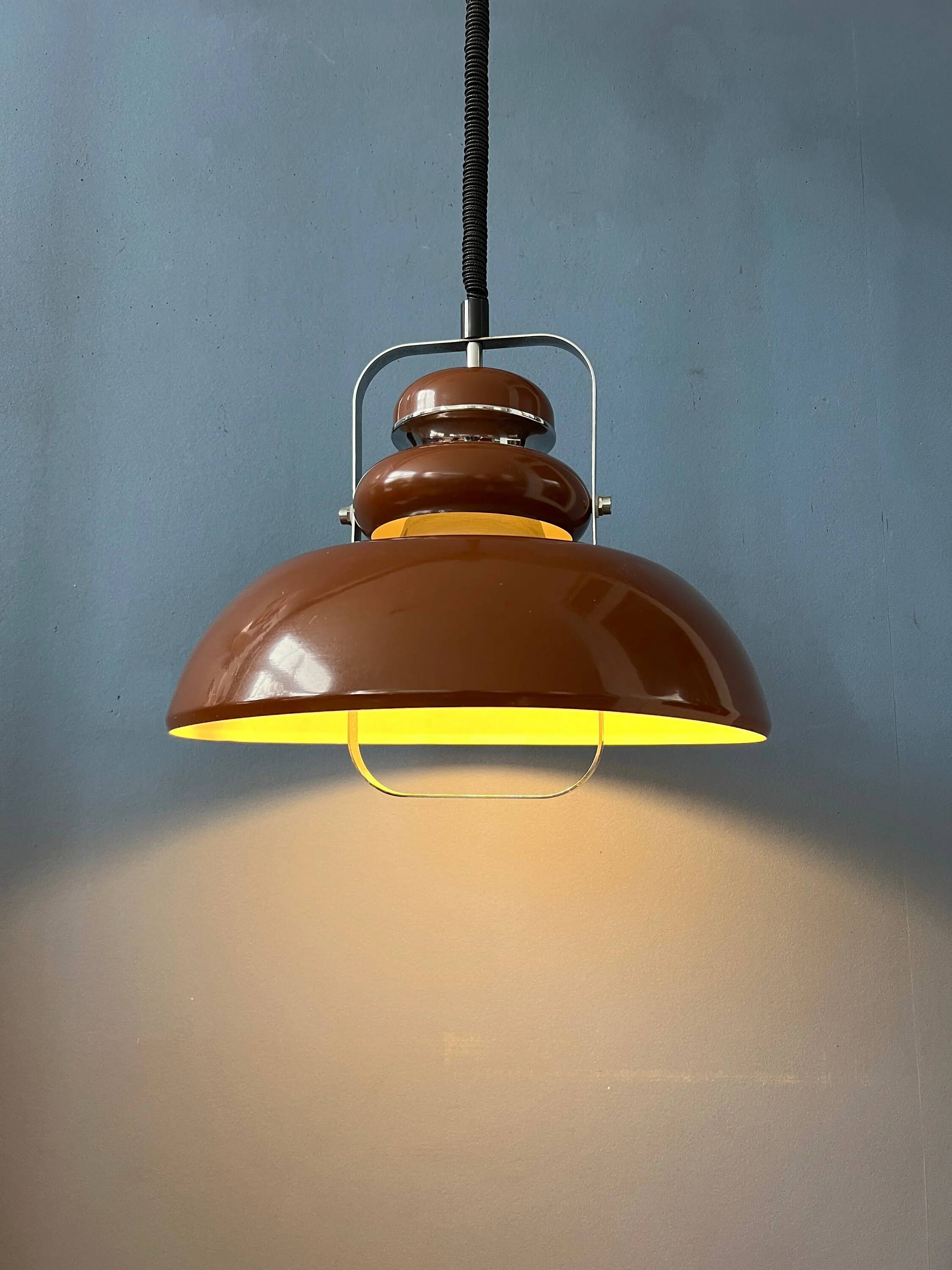 Suspension marron Space Age Mid-Century Anvia