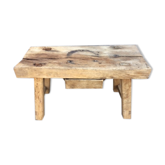 Low workbench with drawers