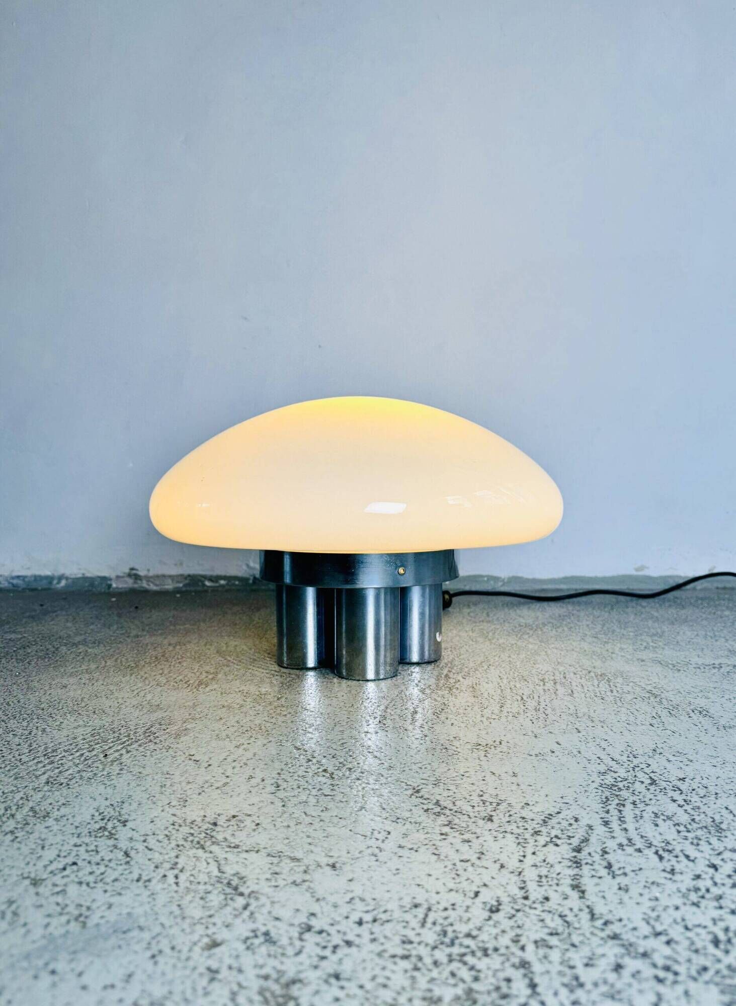 Magnolia Lamp By Sergio Mazza & Giuliana Gramigna For Quattrifolio, Italy 1970S