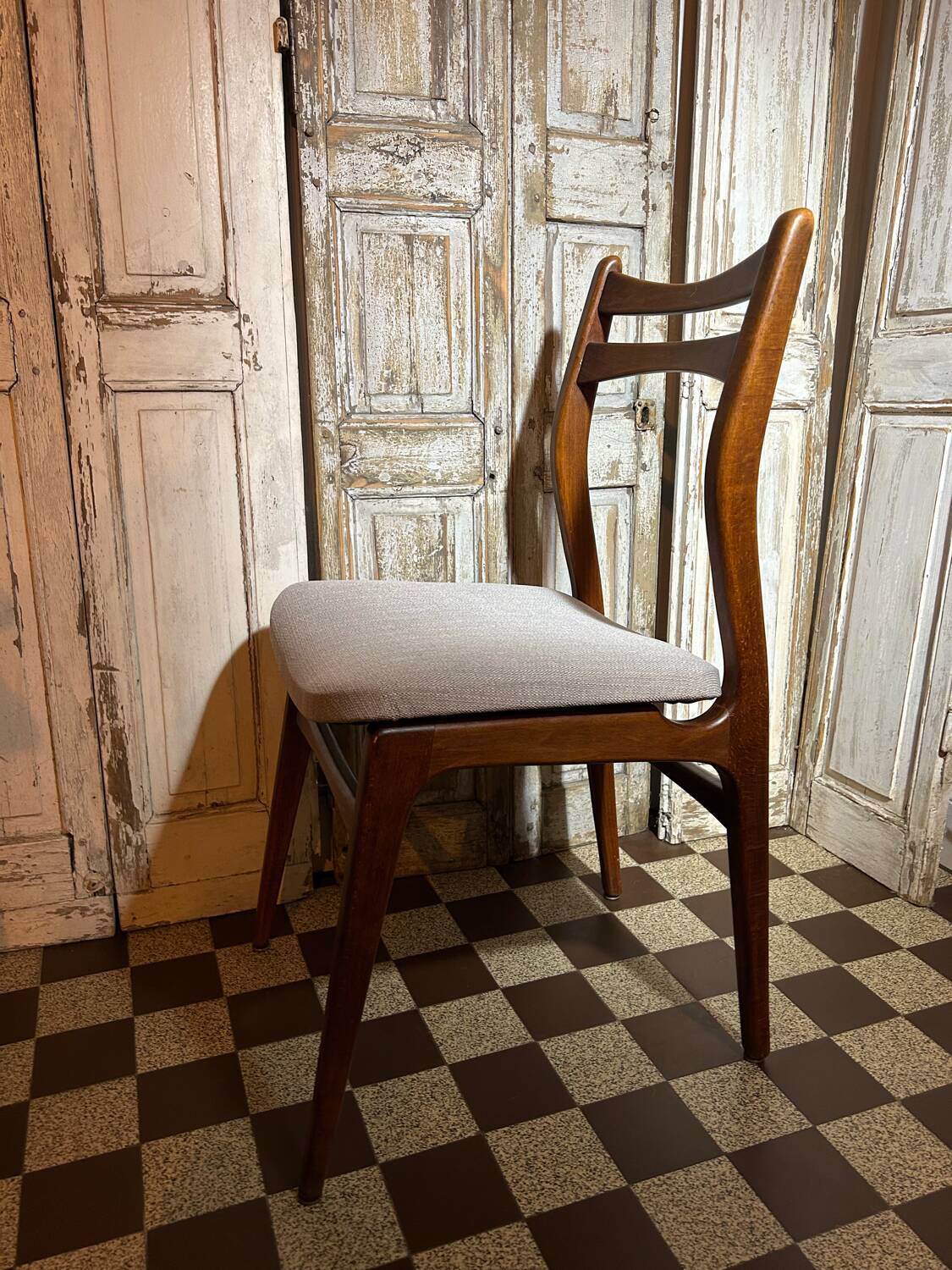 6 chaises scandinaves vintage 1960-70