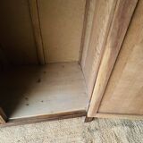 Armoire vintage