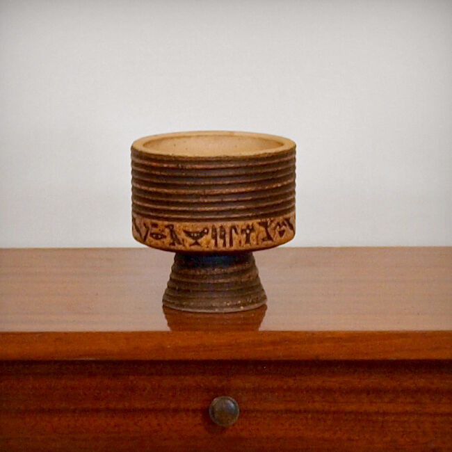 Egyptian pattern stoneware Cup