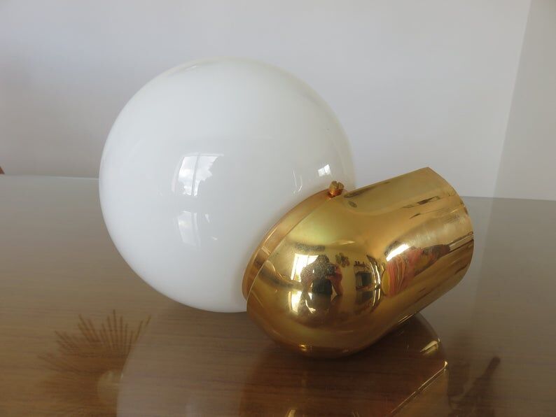 Pair of appliques " Limburg " white opaline and golden methacrylate 80s
