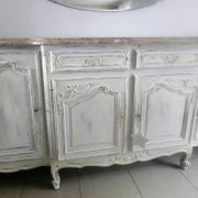 Buffet in cherry wood, Provençal style, renovated in aged white.