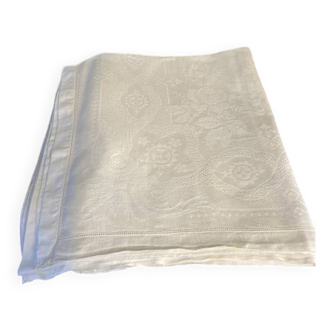 tablecloth