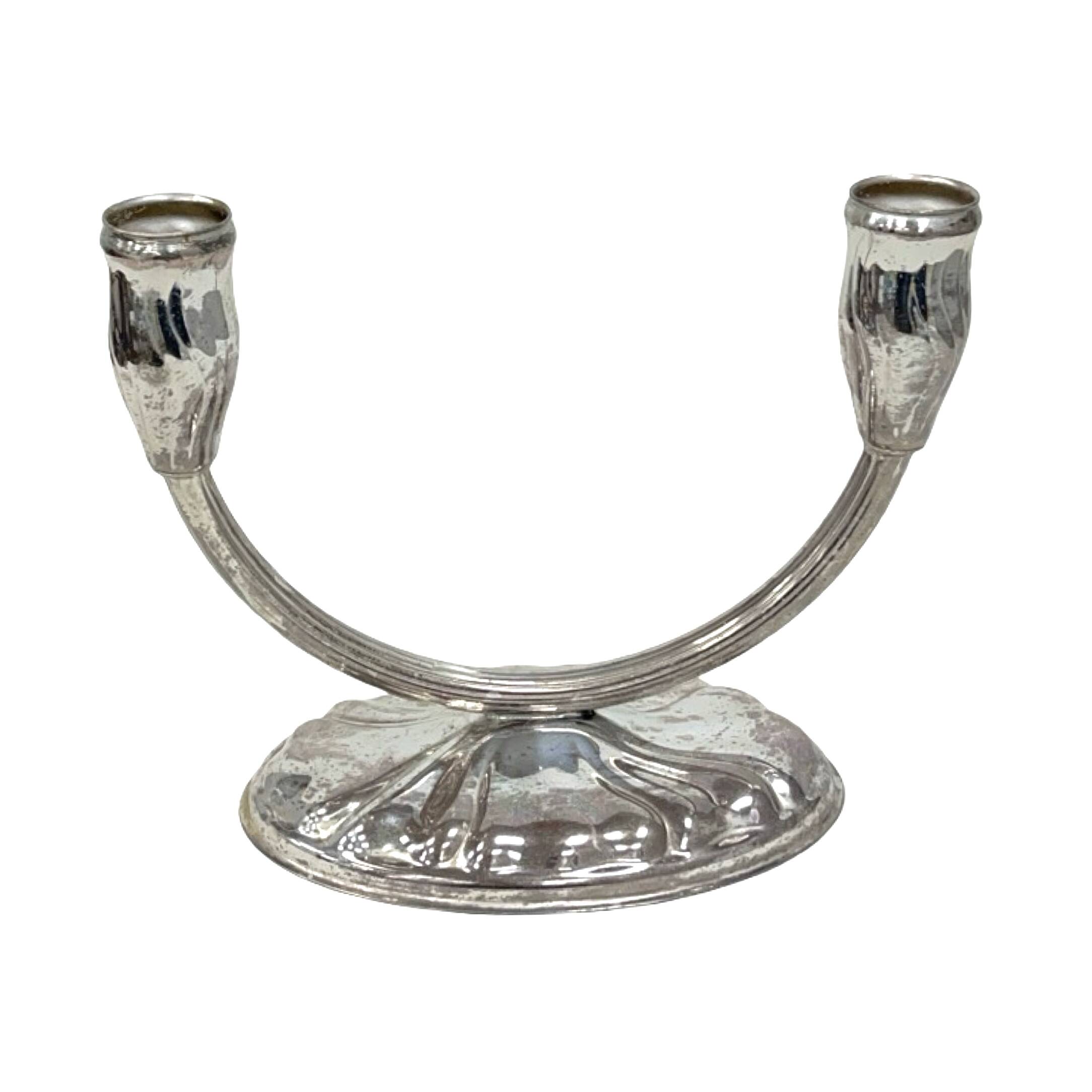 Art Deco two-arm candlestick, silver-plated, 1920s/1930s.