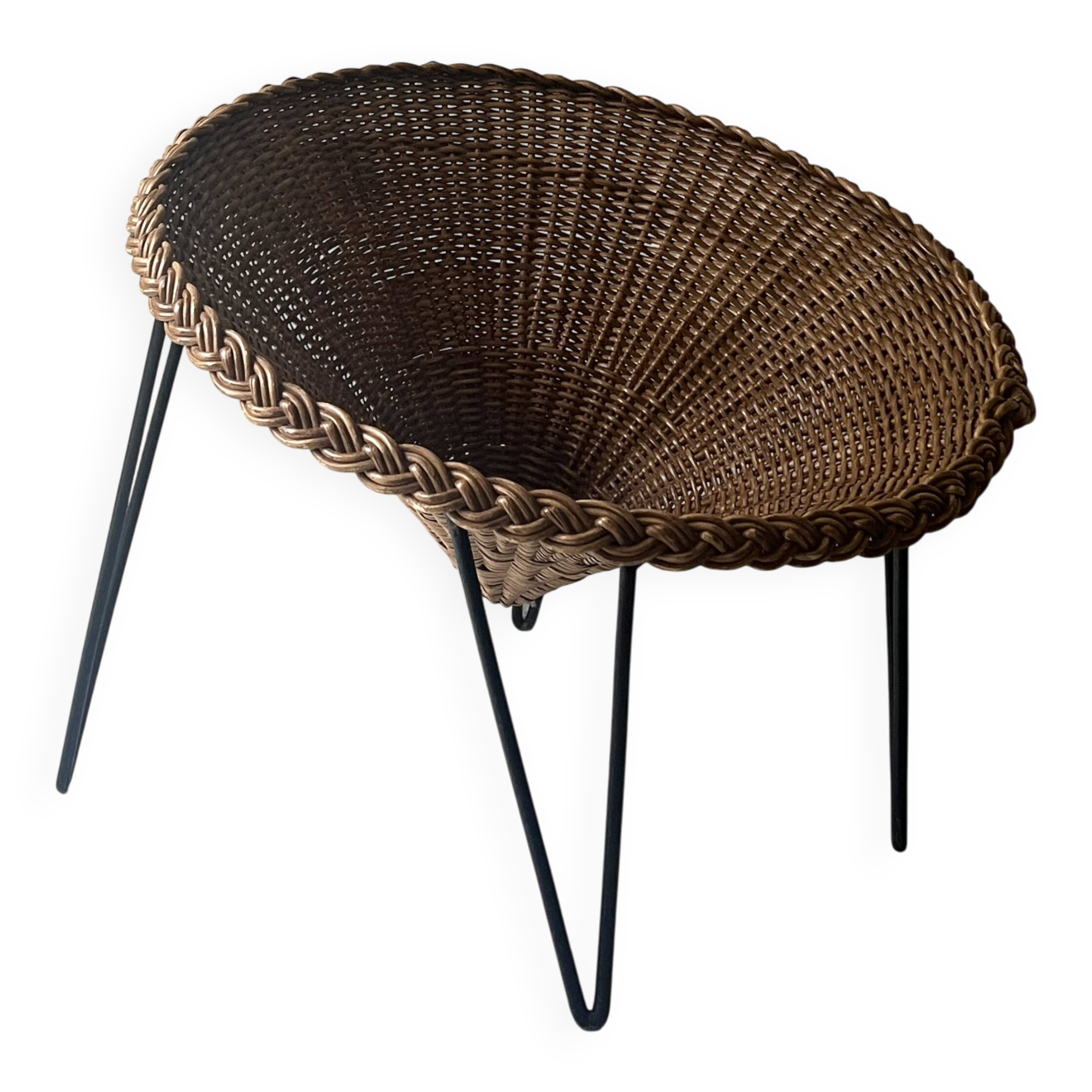 Italian sunflowers armchair in rattan and black metal, 1950s design.
