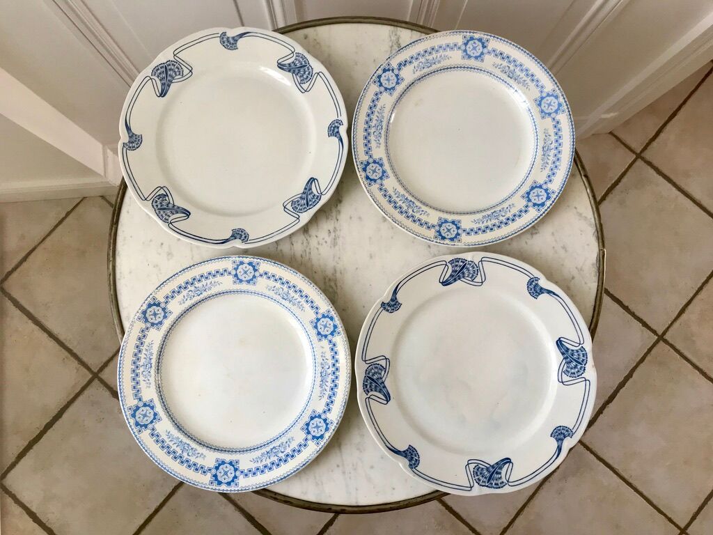 Lot of 4 mismatched flat plates terre de fer "alton" late nineteenth