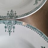 Set of 10 hollow plates