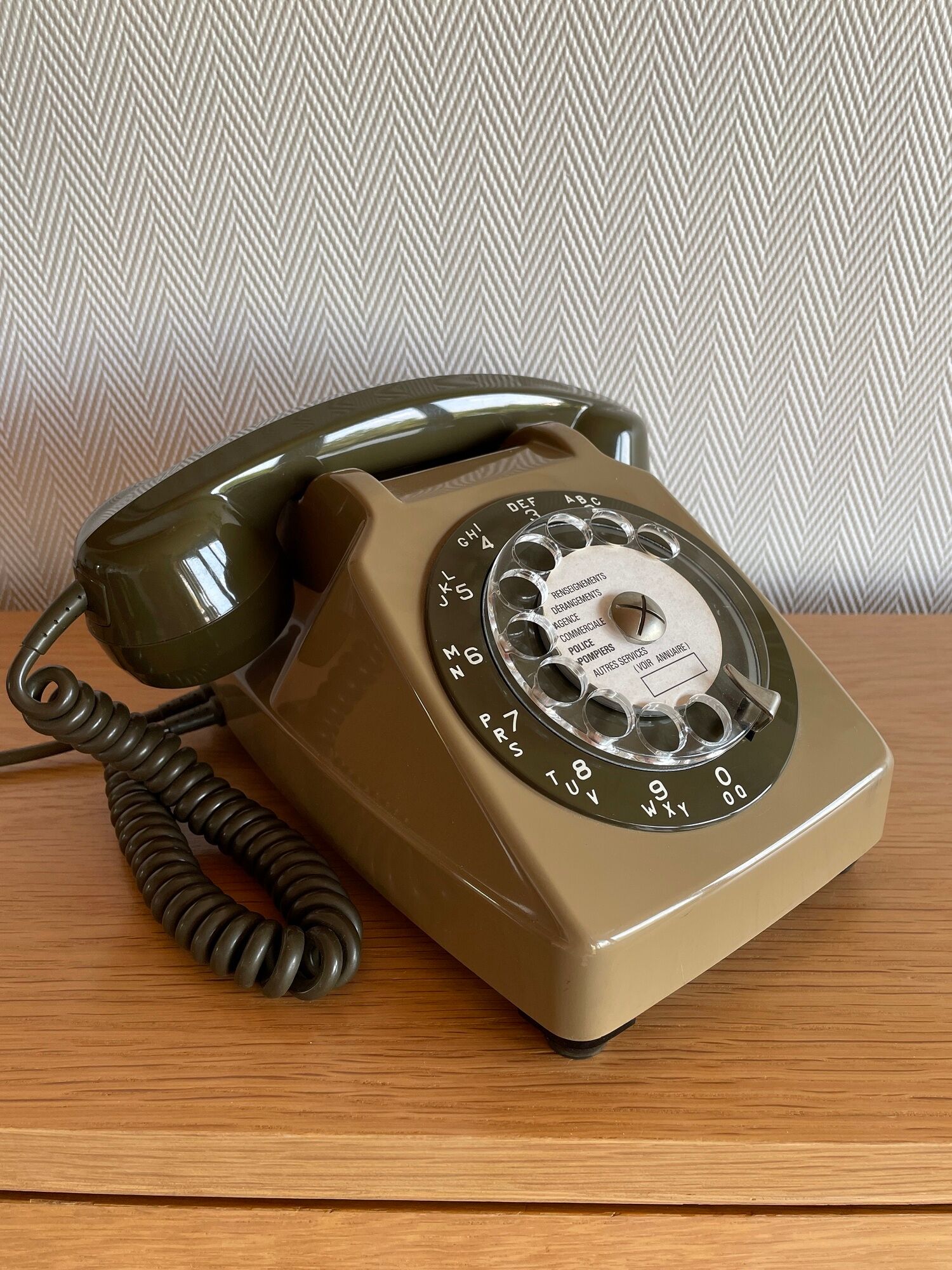 Socotel S63 vintage PTT dial phone, 1979