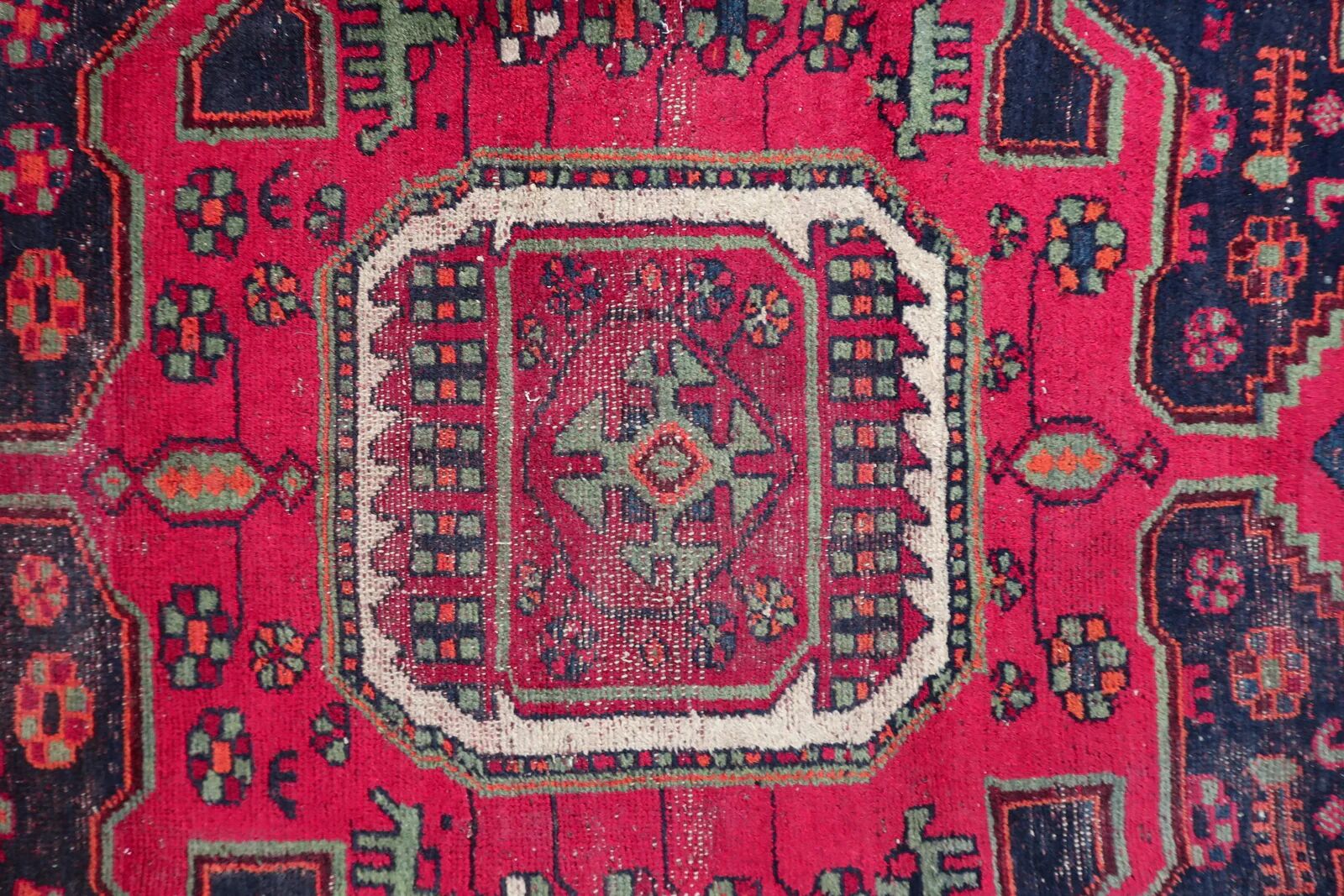 Antique 1930s Persian Hamadan rug 160cm x 241cm