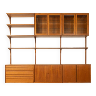 1960s shelving system Poul Cadovius