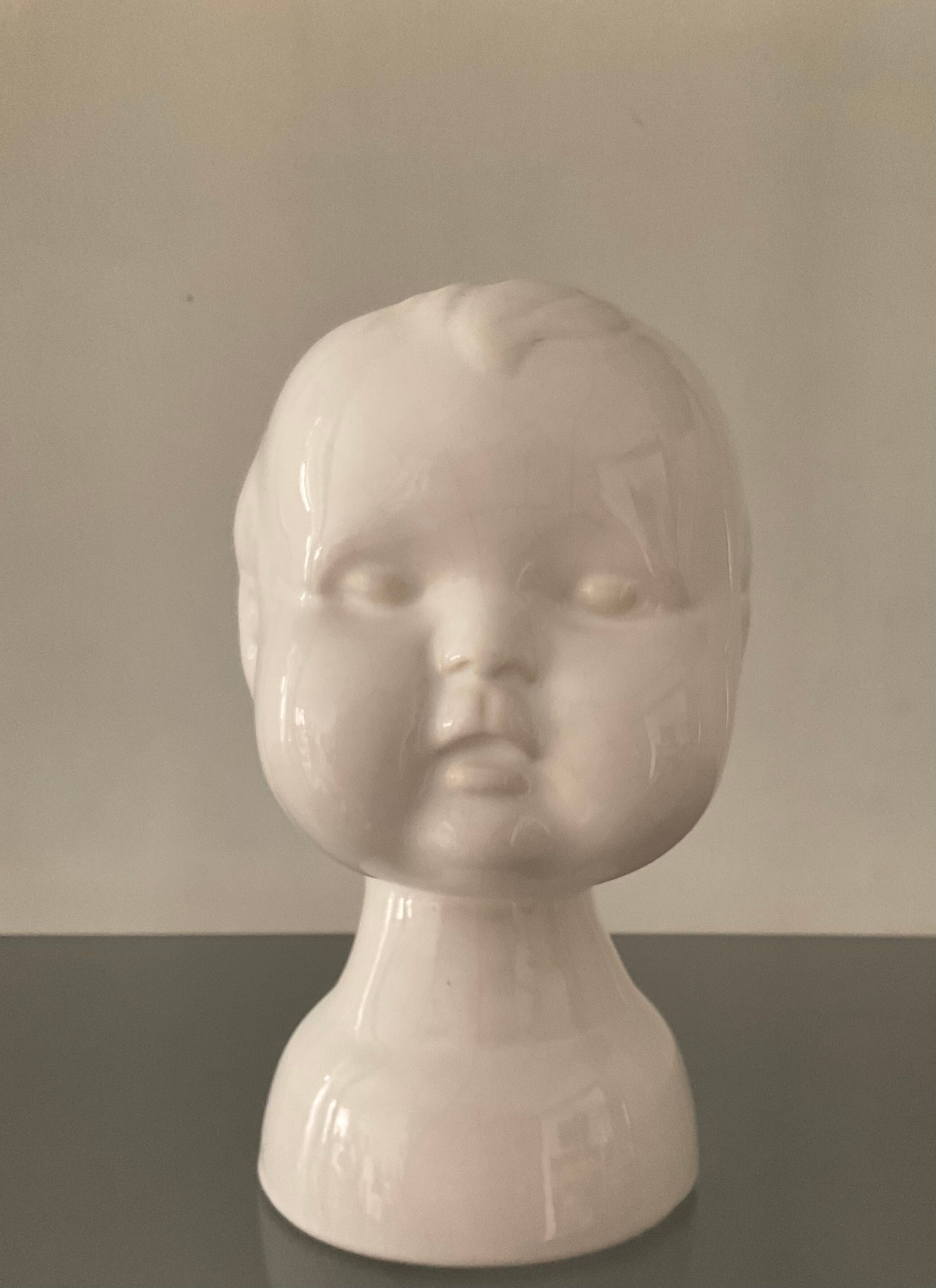 Vintage Cherubin porcelain vase