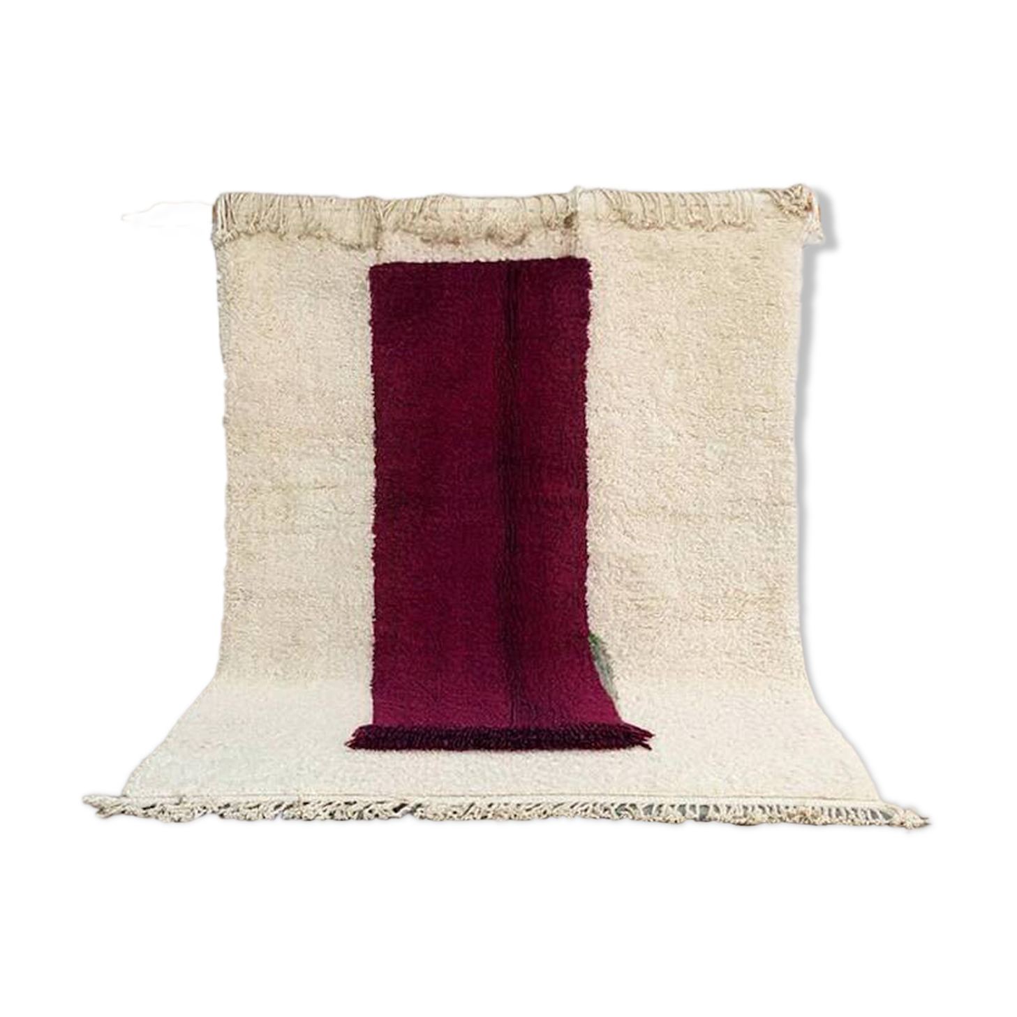 Magnificent handcrafted rug 200cm x 250cm