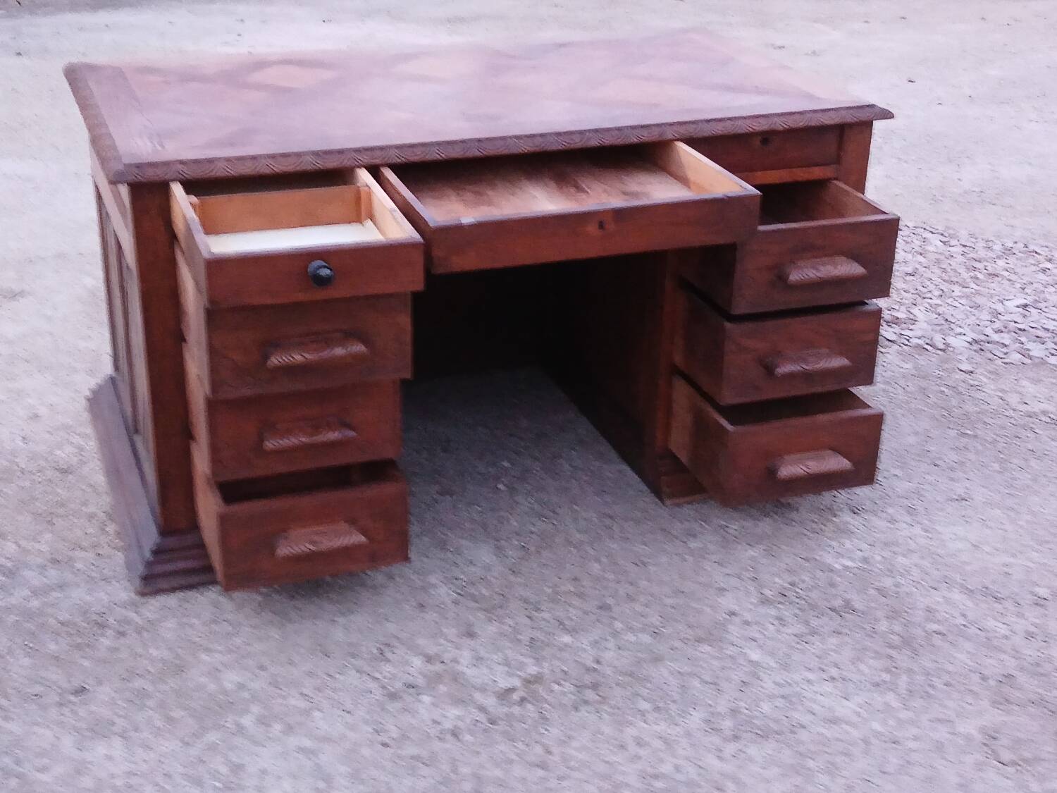 Carved Minister's Desk "Double Face" – 1950s