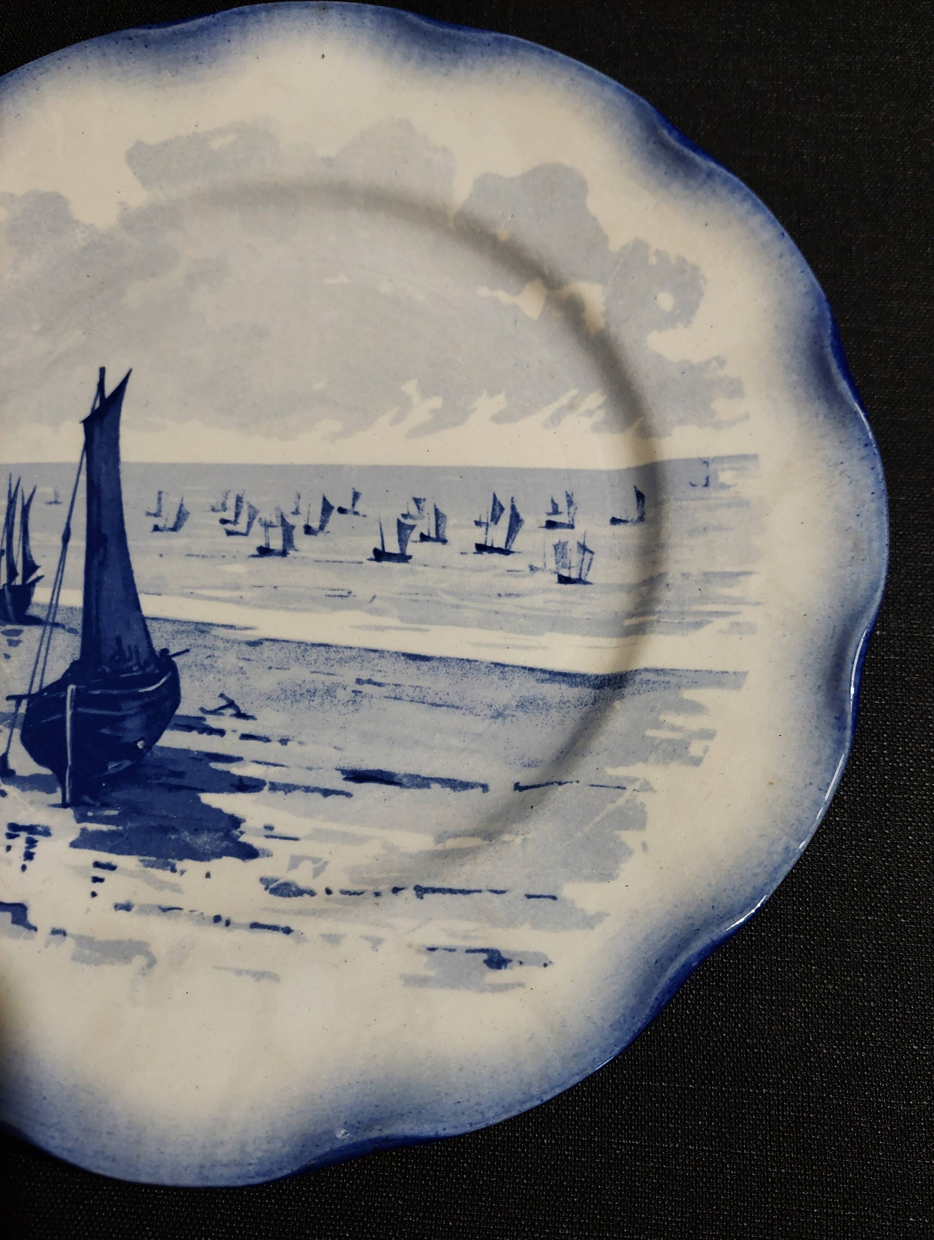 Sarreguemines earthenware plate with Marine decor late 19th century early 20th century