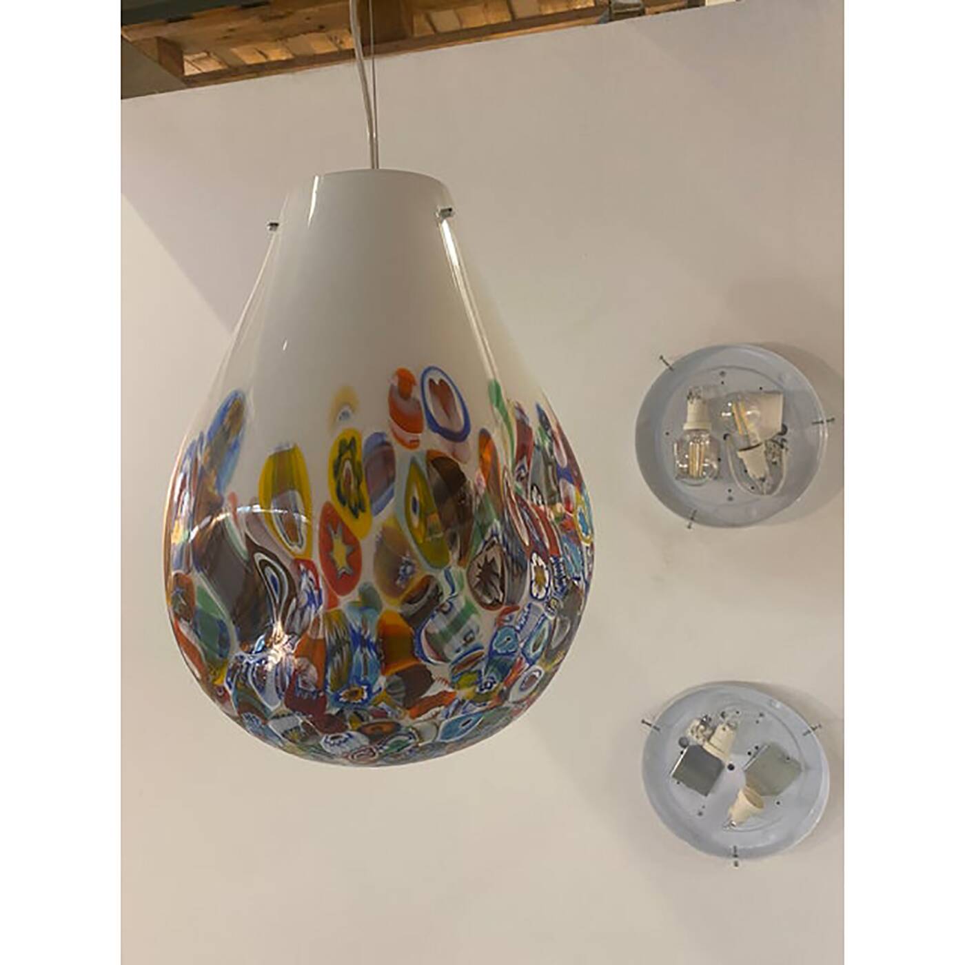 Contemporary White With Murrise MultiColors Pendant